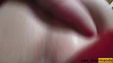 Milf szajha bepucsítva szétkefélve és nedűvel telelőve Thumb