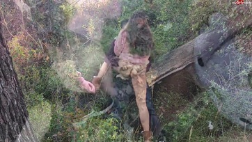 Amatőr párocska az anyatermészetben dug Thumb