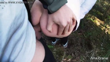 Megkóstolta a cerkámat a gyönyörű iskolatársam majd lényegében követelte hogy kúrjam popsin Thumb