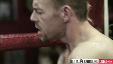 Jól megkefélte a szexis szöszi csaj fincsi puncusát a ringben Thumb